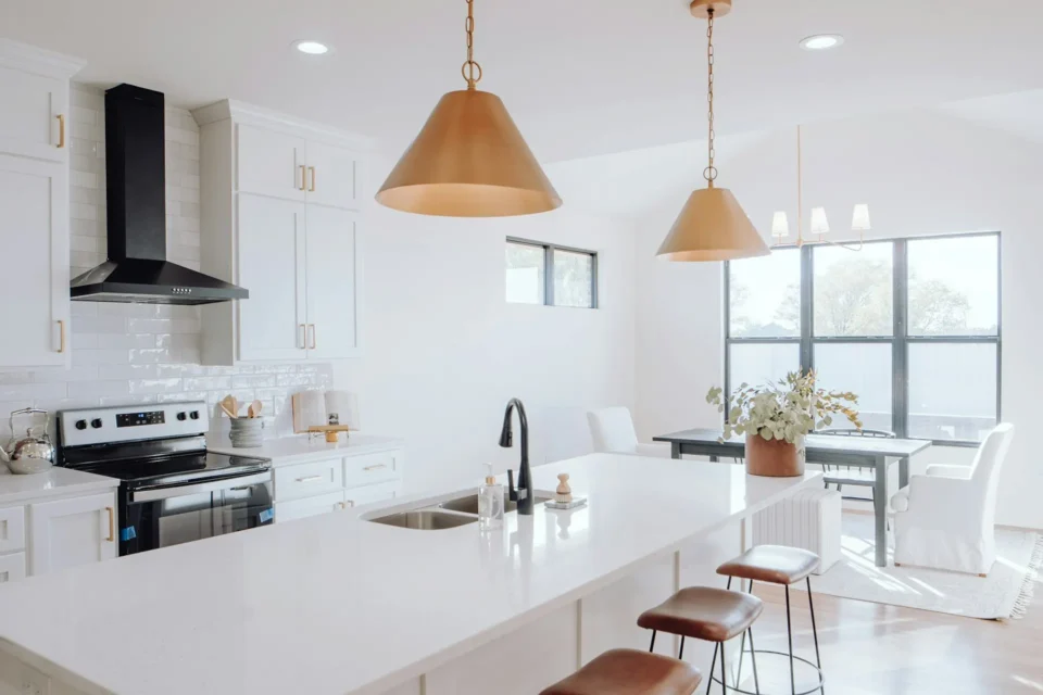 Silicon Valley property real estate agents White kitchen interior design.